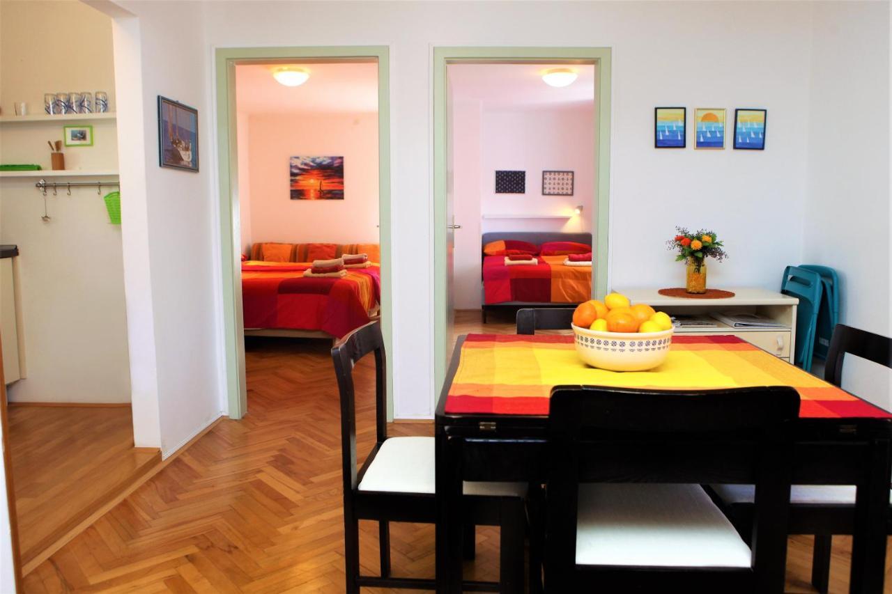 Spacious Piran Central Apartment for 5 Pax BG Exterior foto