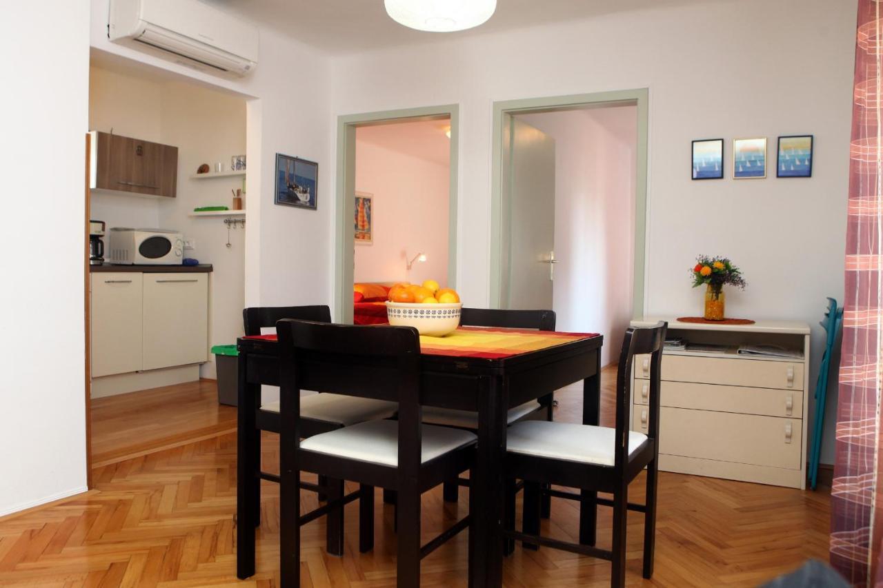 Spacious Piran Central Apartment for 5 Pax BG Exterior foto